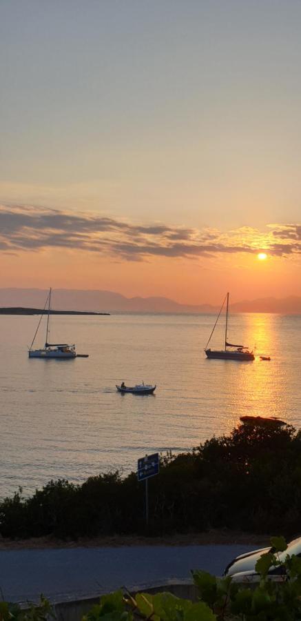 Sunset Holiday House Αρχάγγελος Εξωτερικό φωτογραφία